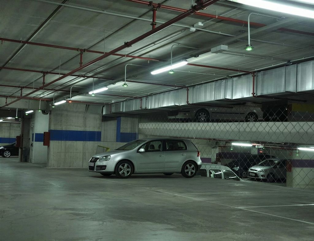 Oliveral Parking Walencja Manises - parking lotnisko VLC - zdjęcie 3